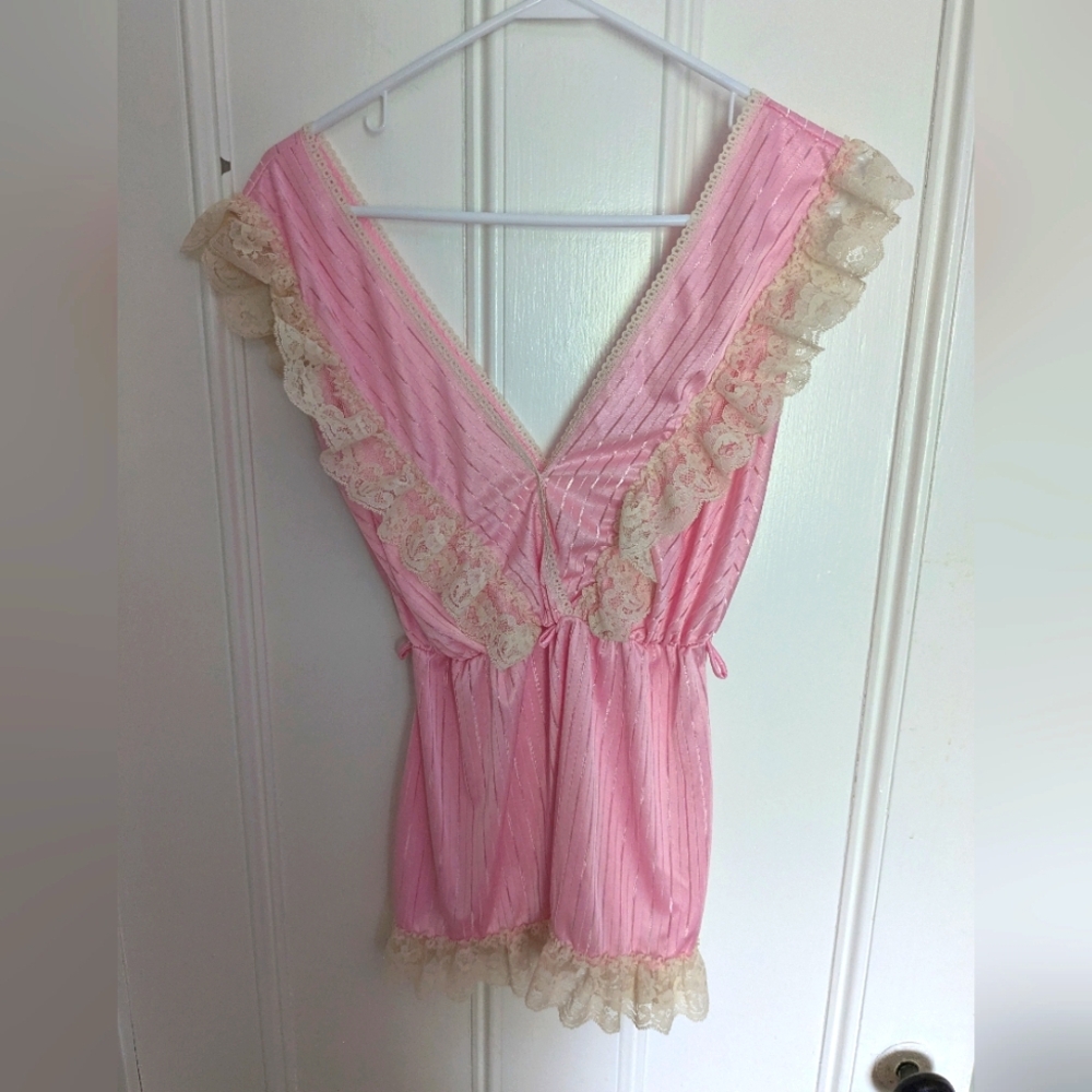 Vintage Elissa light pink lace trim ruffle teddy lingerie small v neck